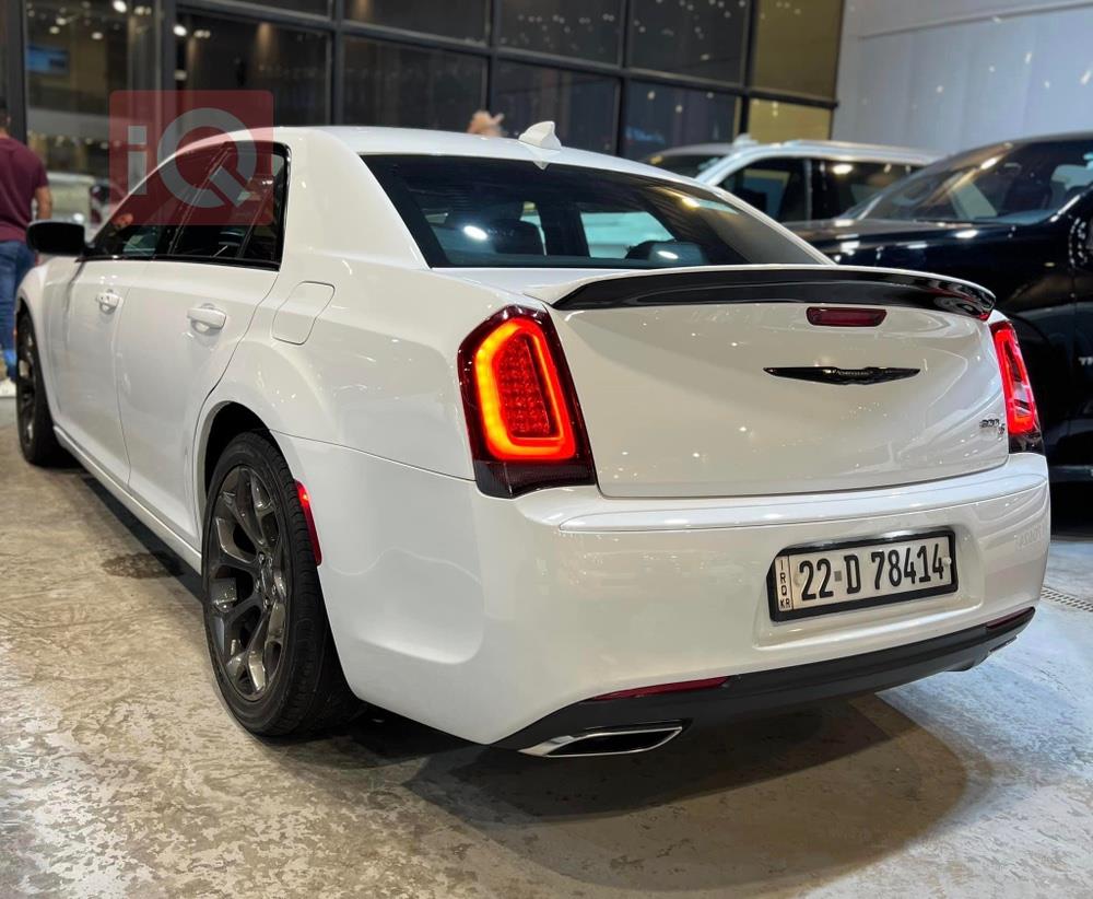 Chrysler 300